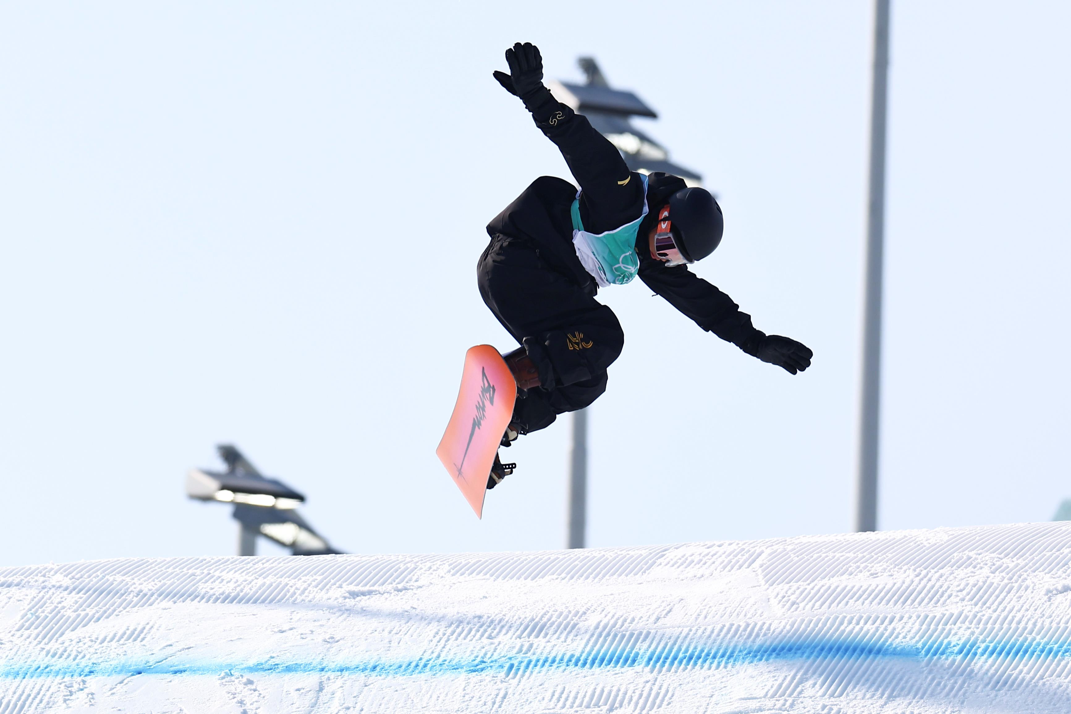 高了整个联 高了整个联